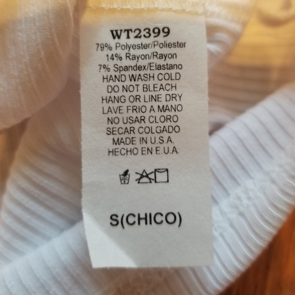 Dressy White Sheer Puff Sleeve Ribbed Top - Picture 6 of 6